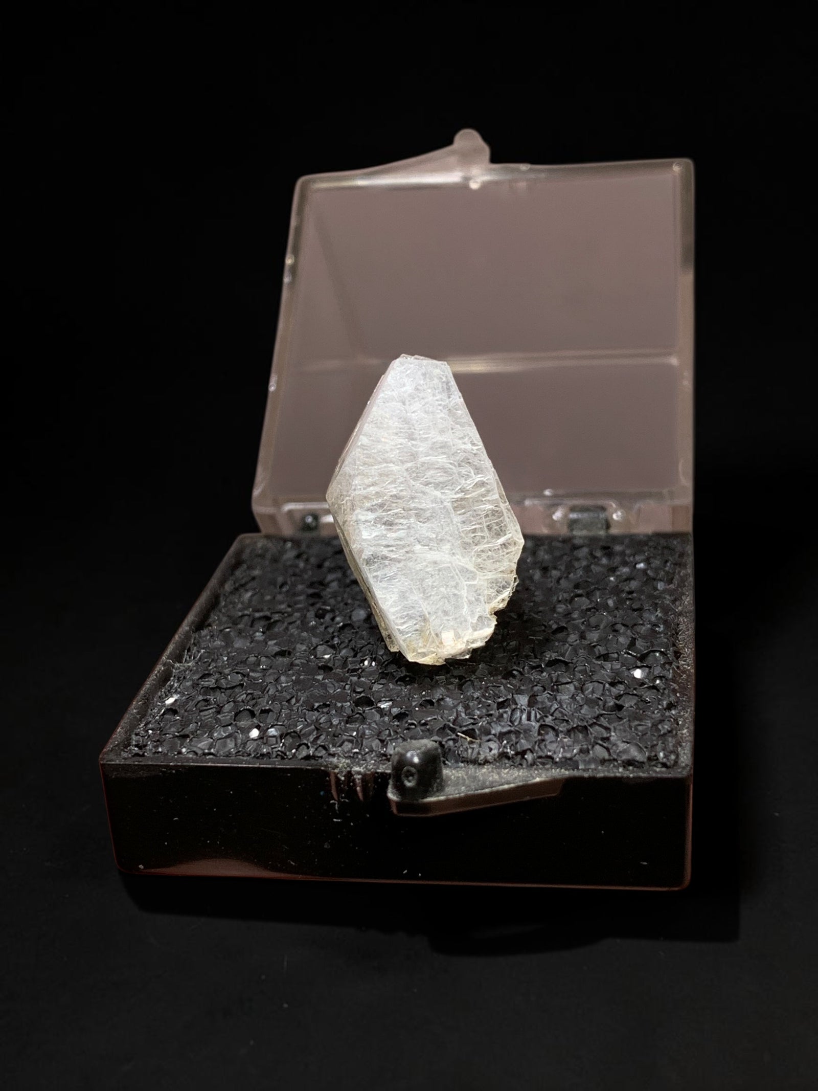 Heulandite, Jackson County, Oregon