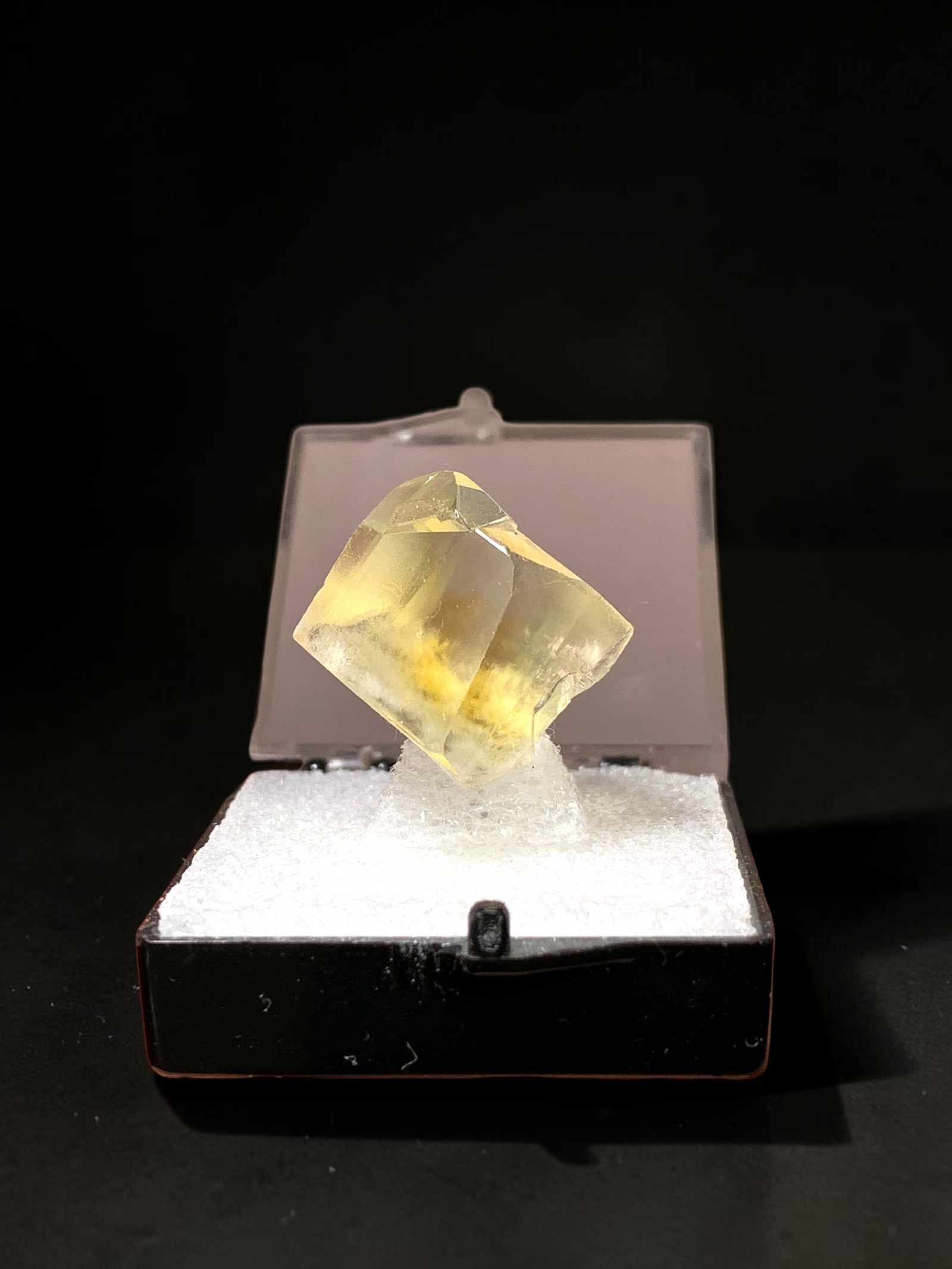 Calcite Twin, Sokolovskoe, Kazakhstan