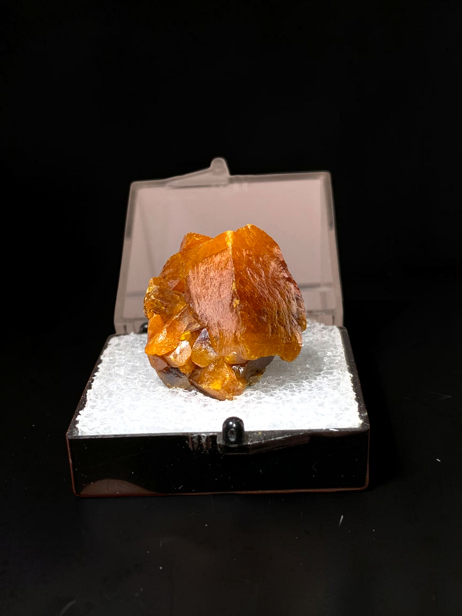 Wulfenite, Los Lamentos, Mexico