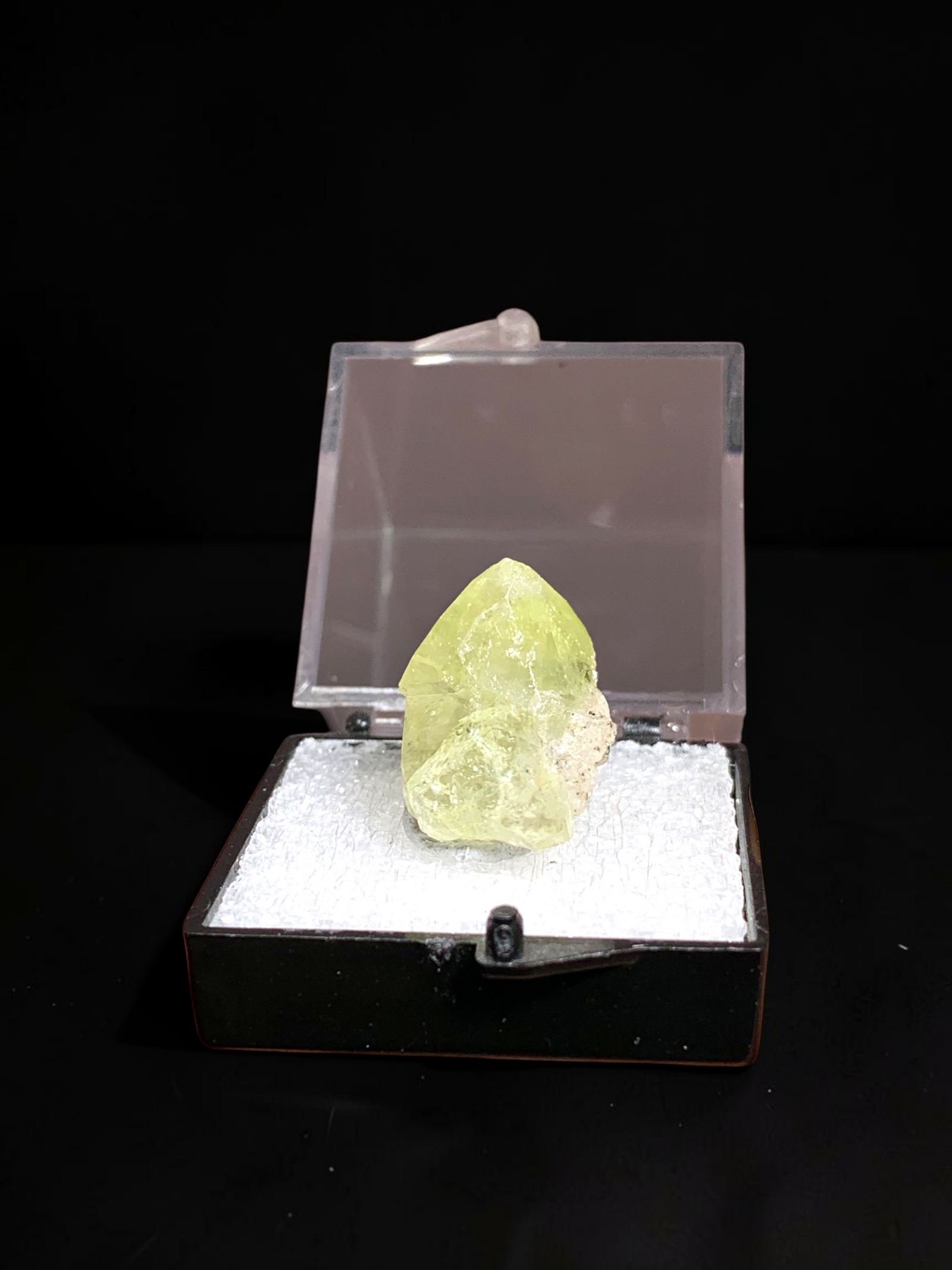 Brazilianite, Bahia, Brazil