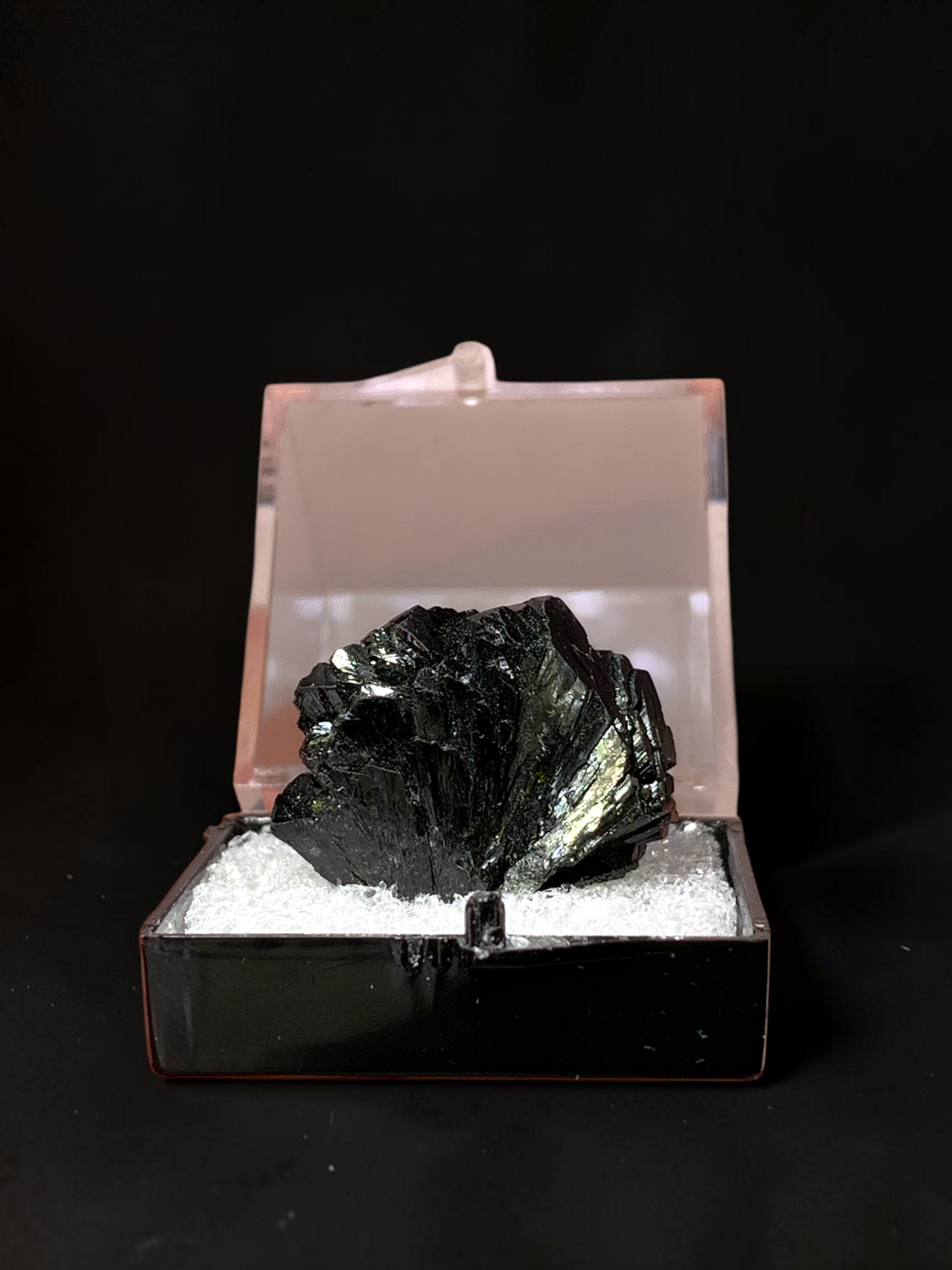 Epidote, Khapalu, Pakistan