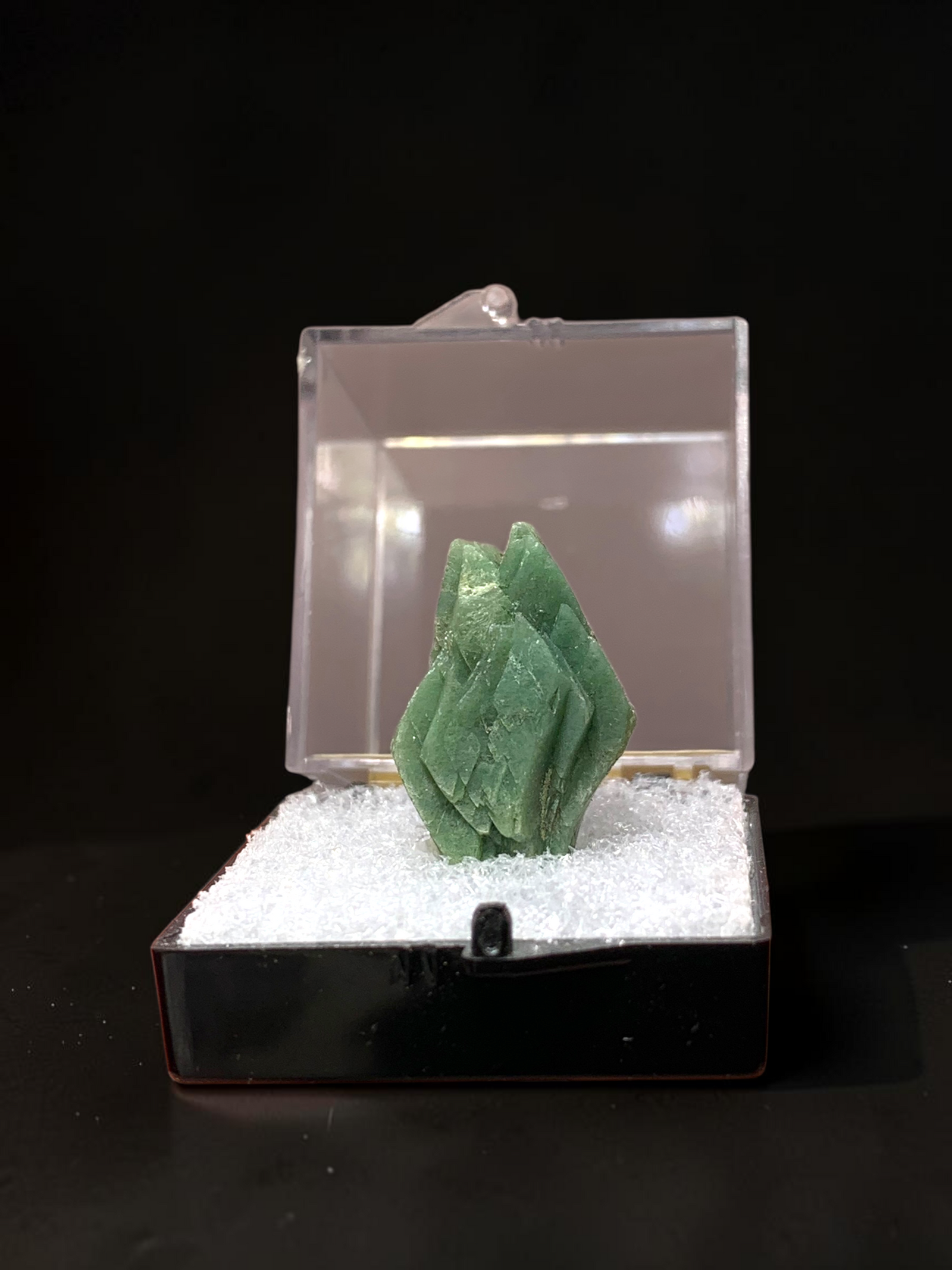 Heulandite w/ Celadonite Inclusions, India