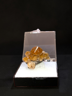 Hessonite Garnet, Jeffrey Mine, Canada