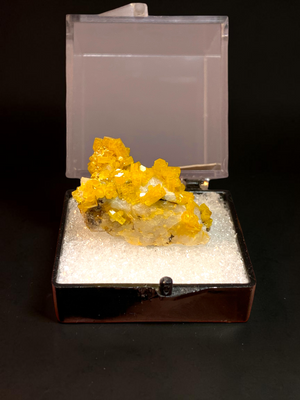Mimetite, Hat Yai, Thailand