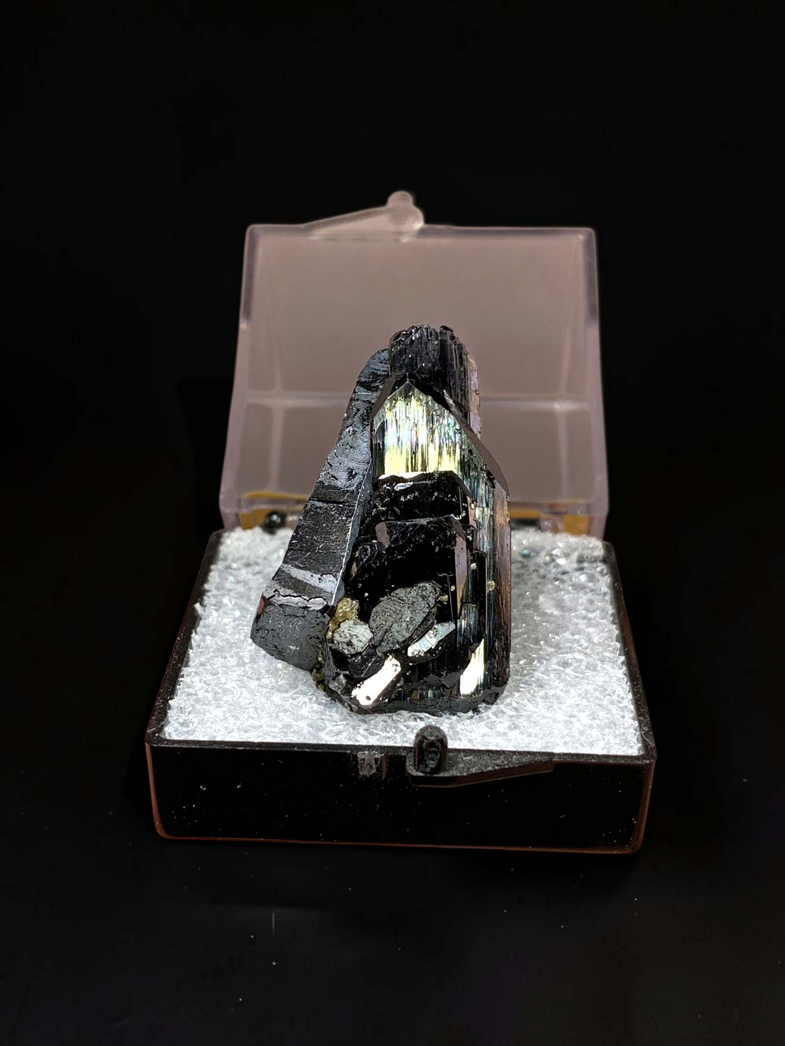 Ferberite, Yaogangxian Mine, China
