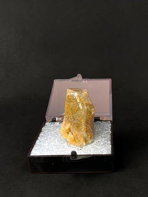 Herderite, Corrego Frio, Brazil