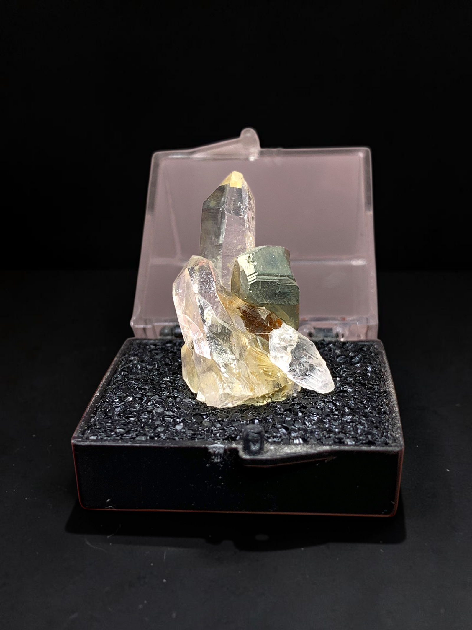 Quartz w/ Pyrite, Spruce Peak, Washington