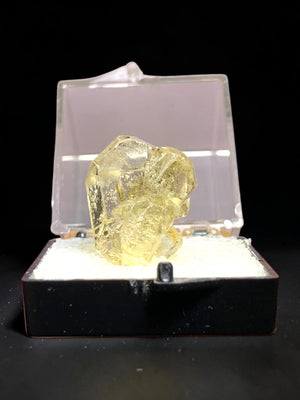 Apatite, Virgem da Lapa, Brazil