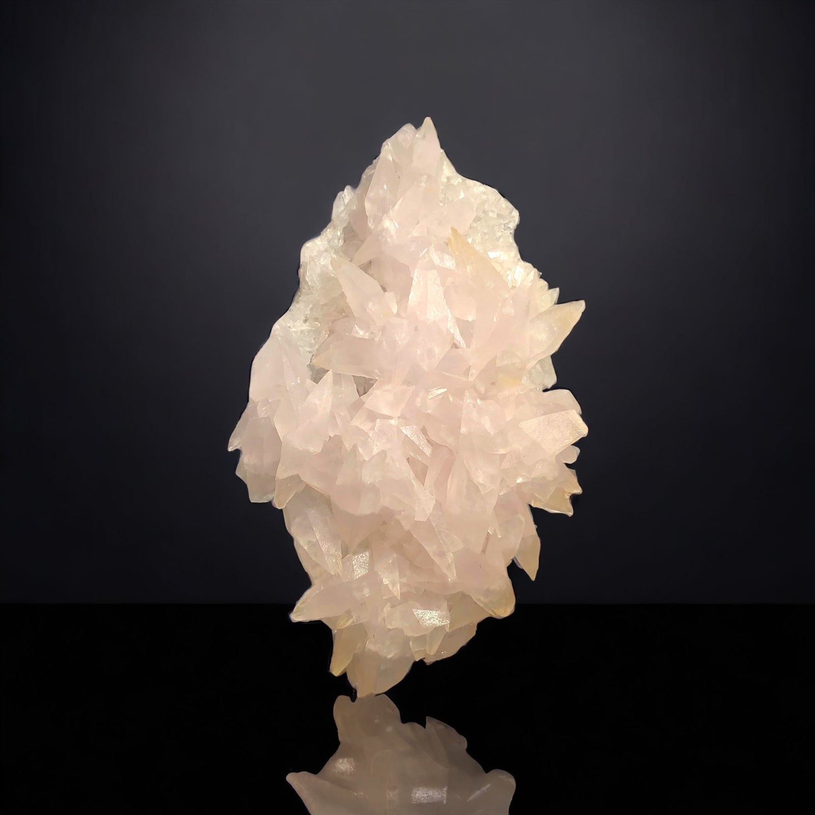 Mangano Calcite, Idarado Mine, Colorado, USA