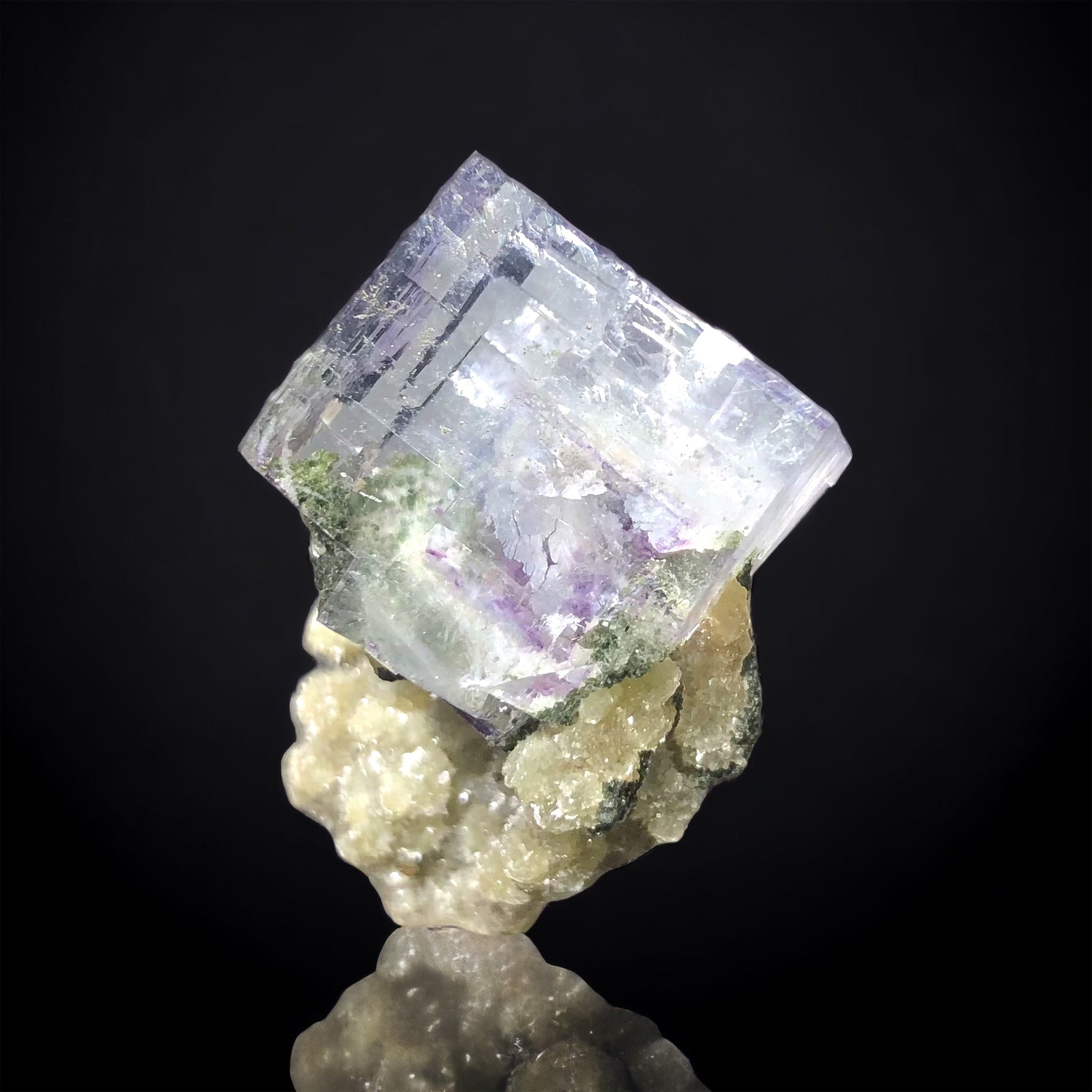 Fluorite w/ Muscovite & Epidote, Yaogangxian Mine, China
