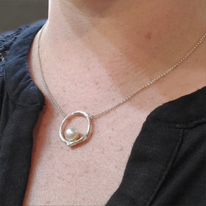 Silver Pearl Pendant