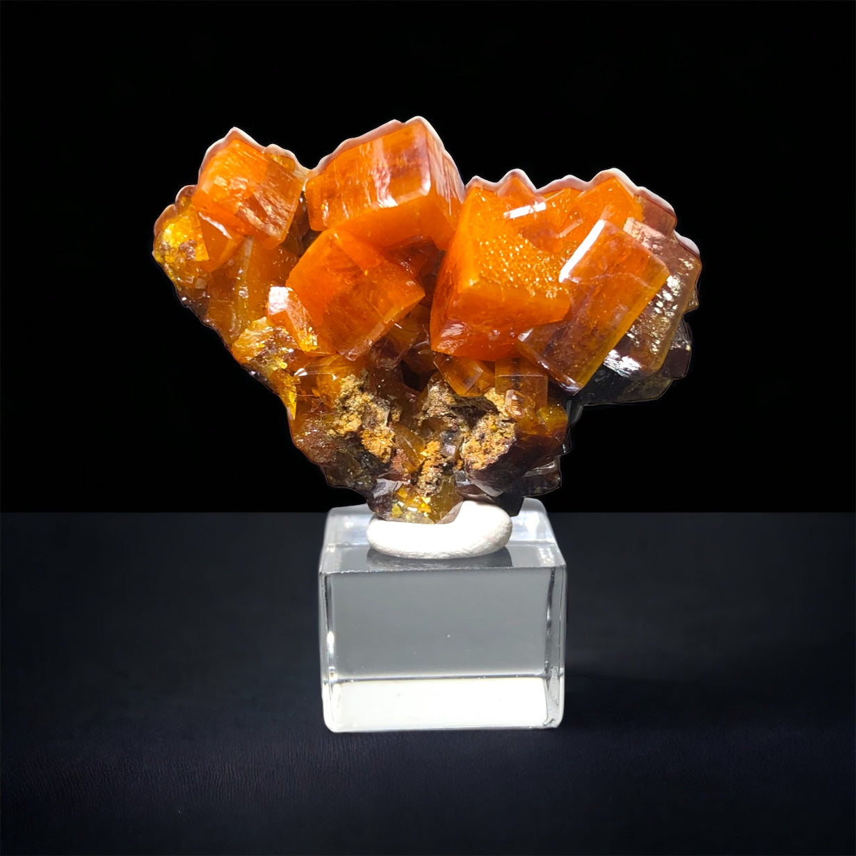 Wulfenite