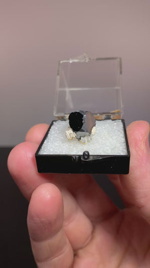 Bixbyite, Thomas Range, Utah