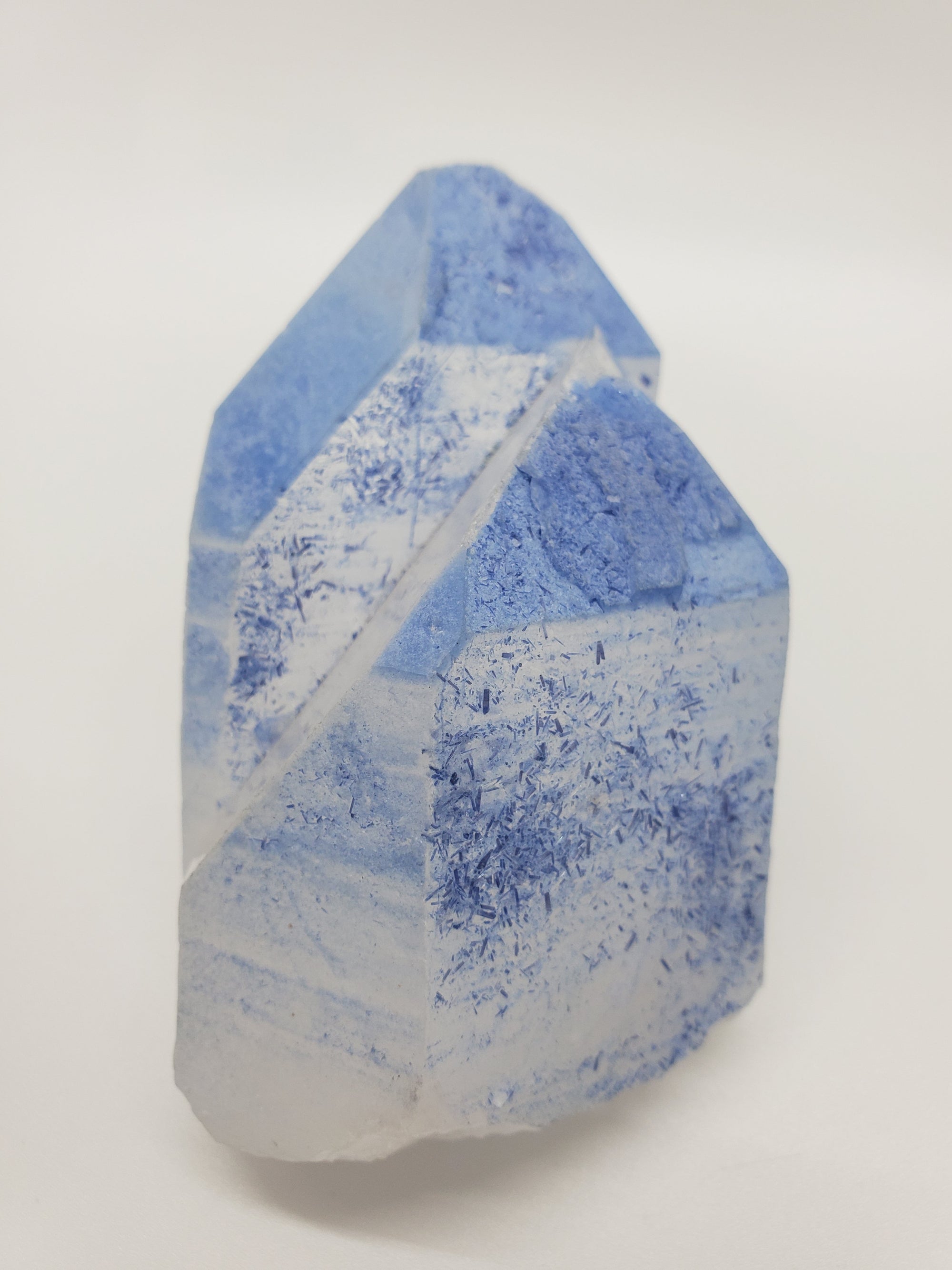 Dumortierite with Quartz