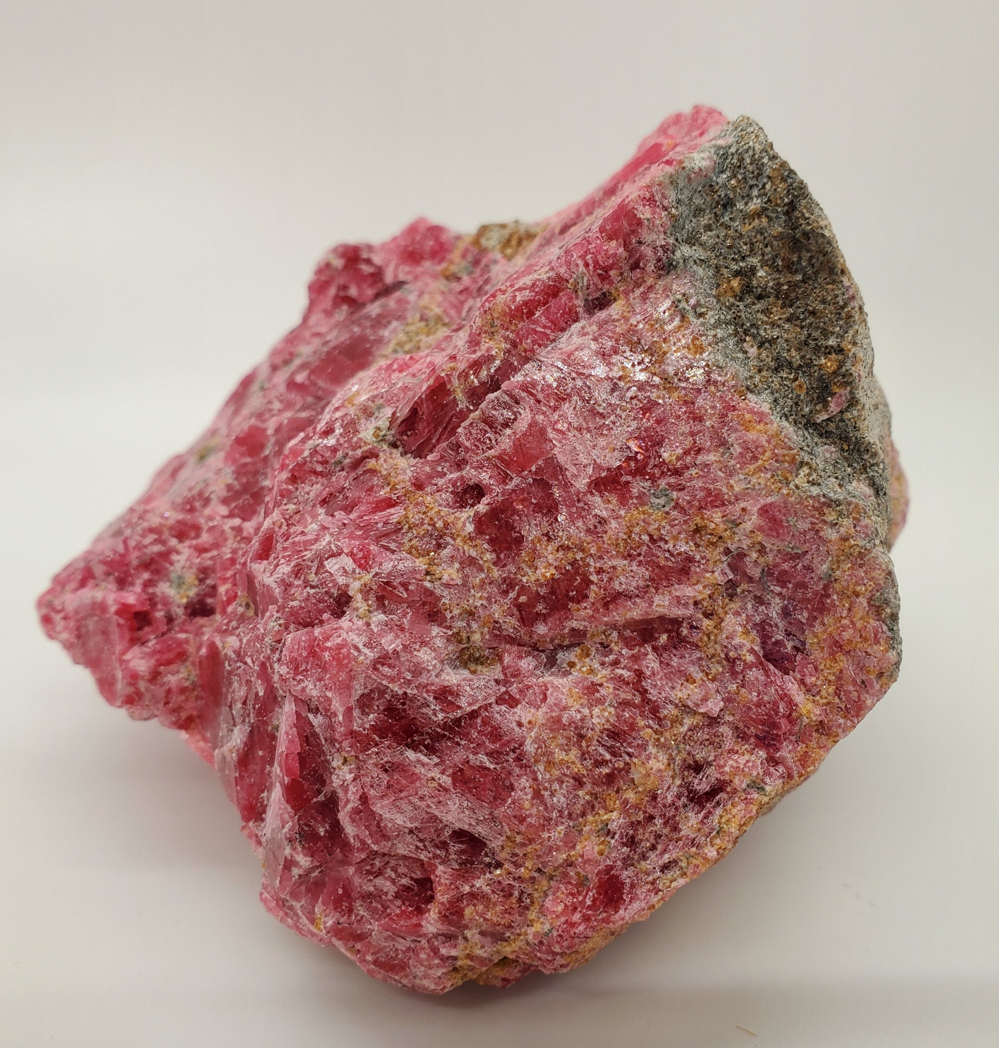 Rhodonite, Brasil