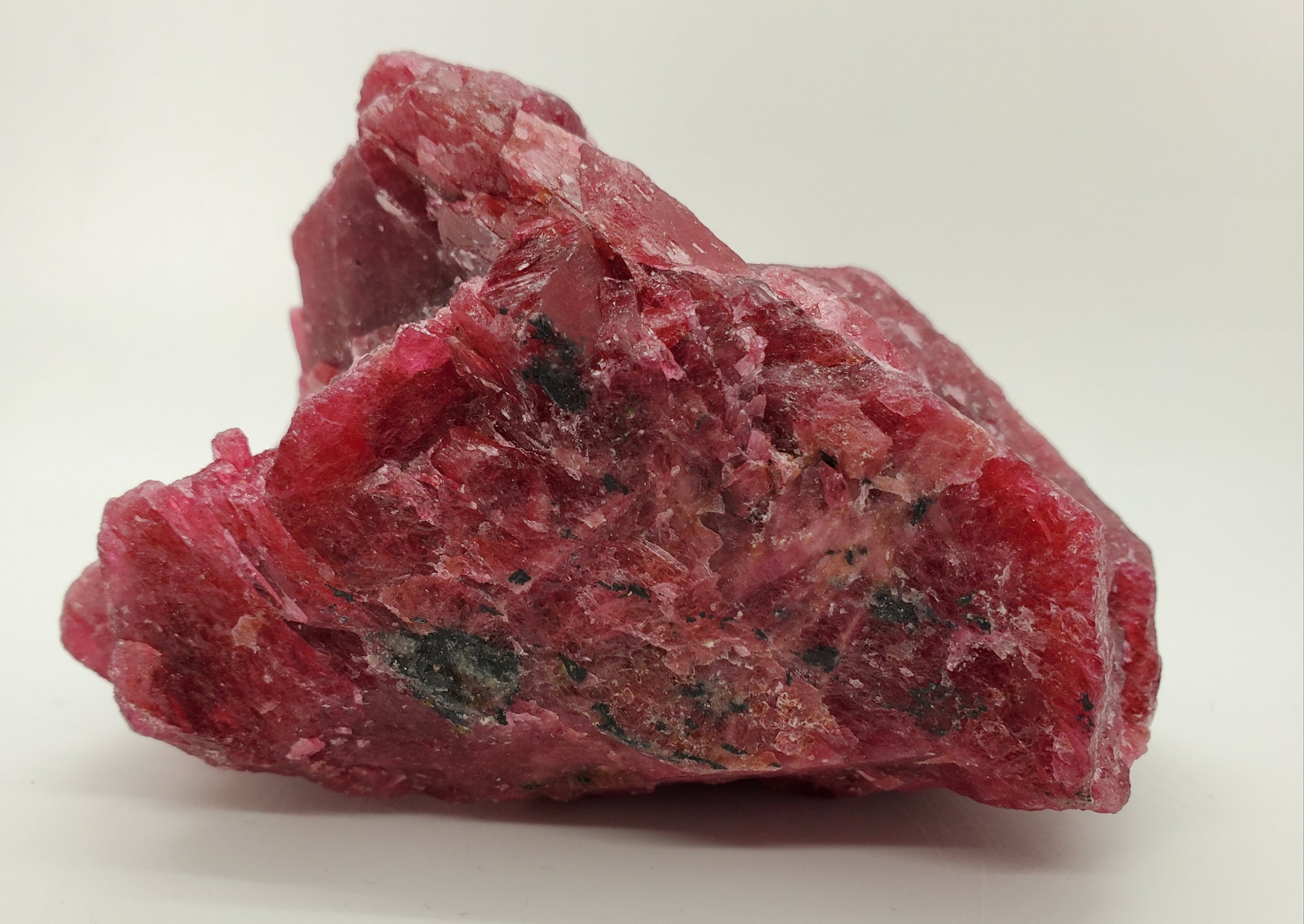 Rhodonite, Brasil