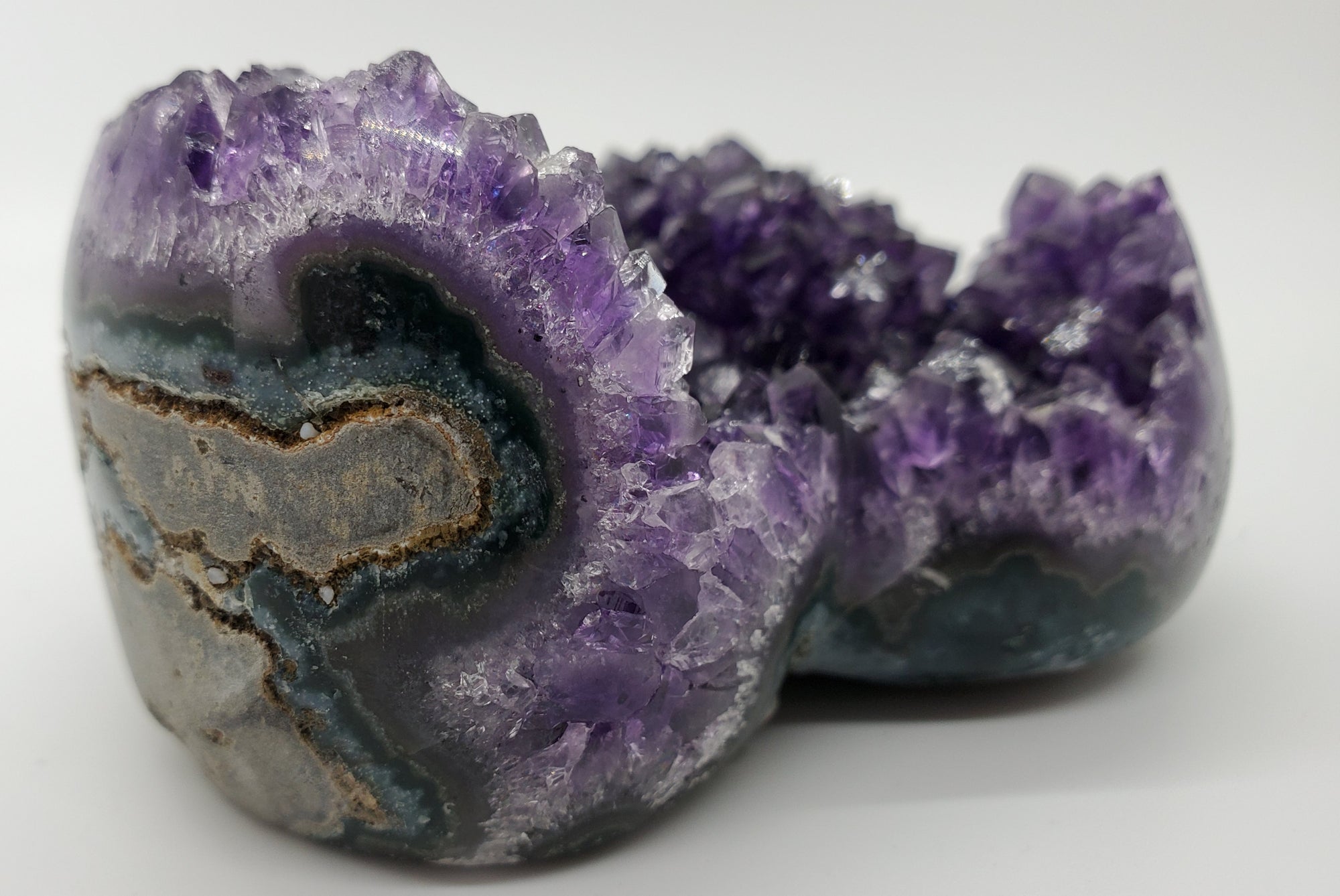 Amethyst Heart, Uruguay