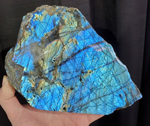 Labradorite Free Form, Madagascar