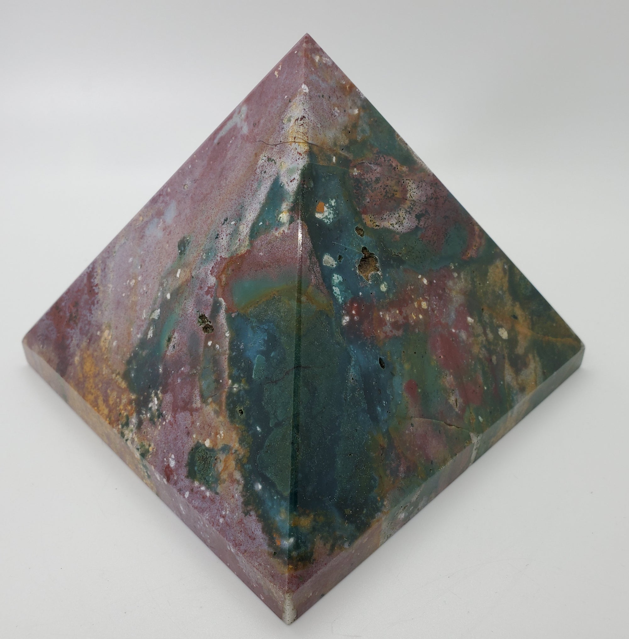 Bloodstone Pyramid, 3lbs