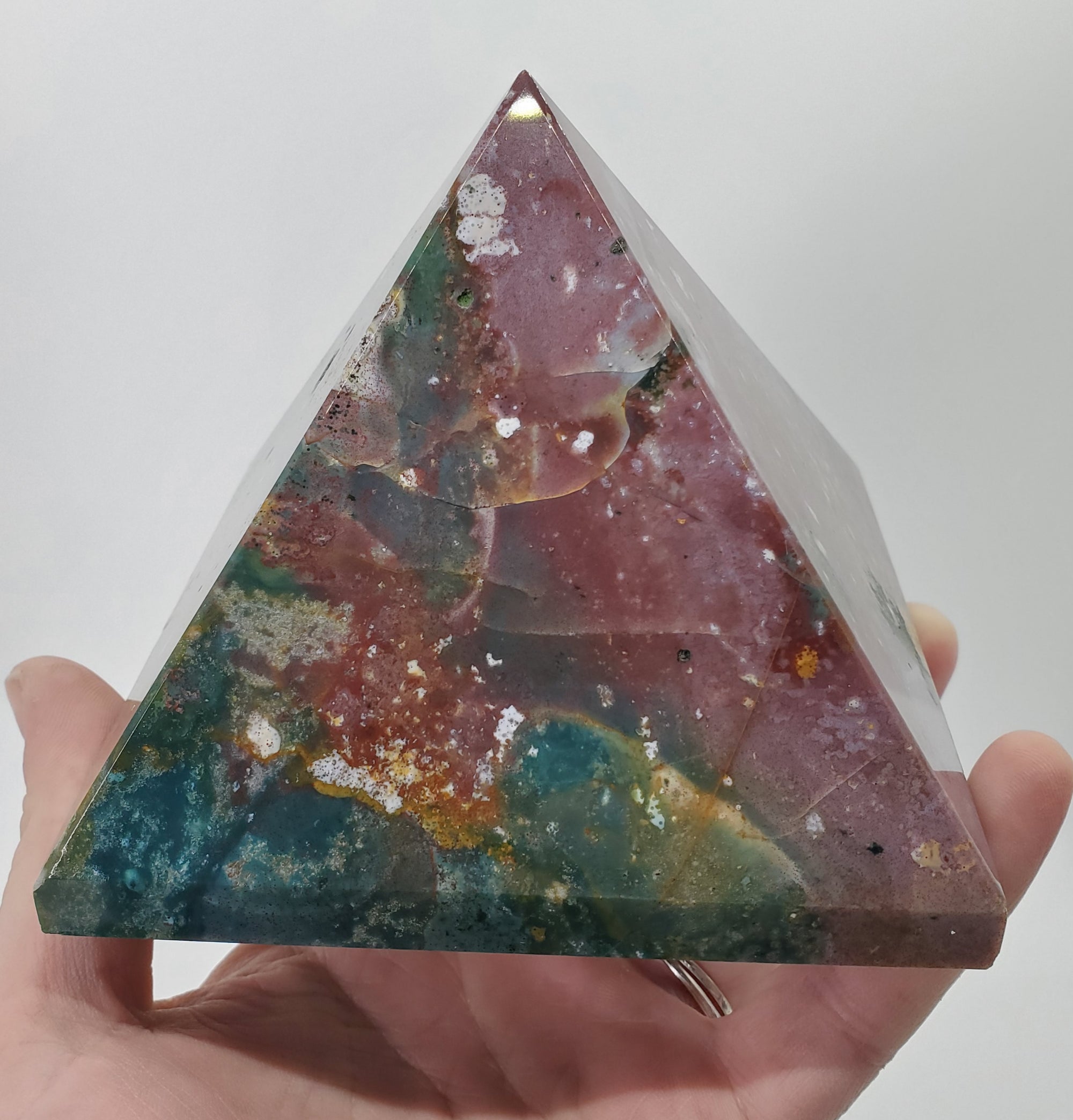 Bloodstone Pyramid, 3lbs