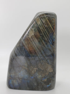 Labradorite Free Form, Madagascar