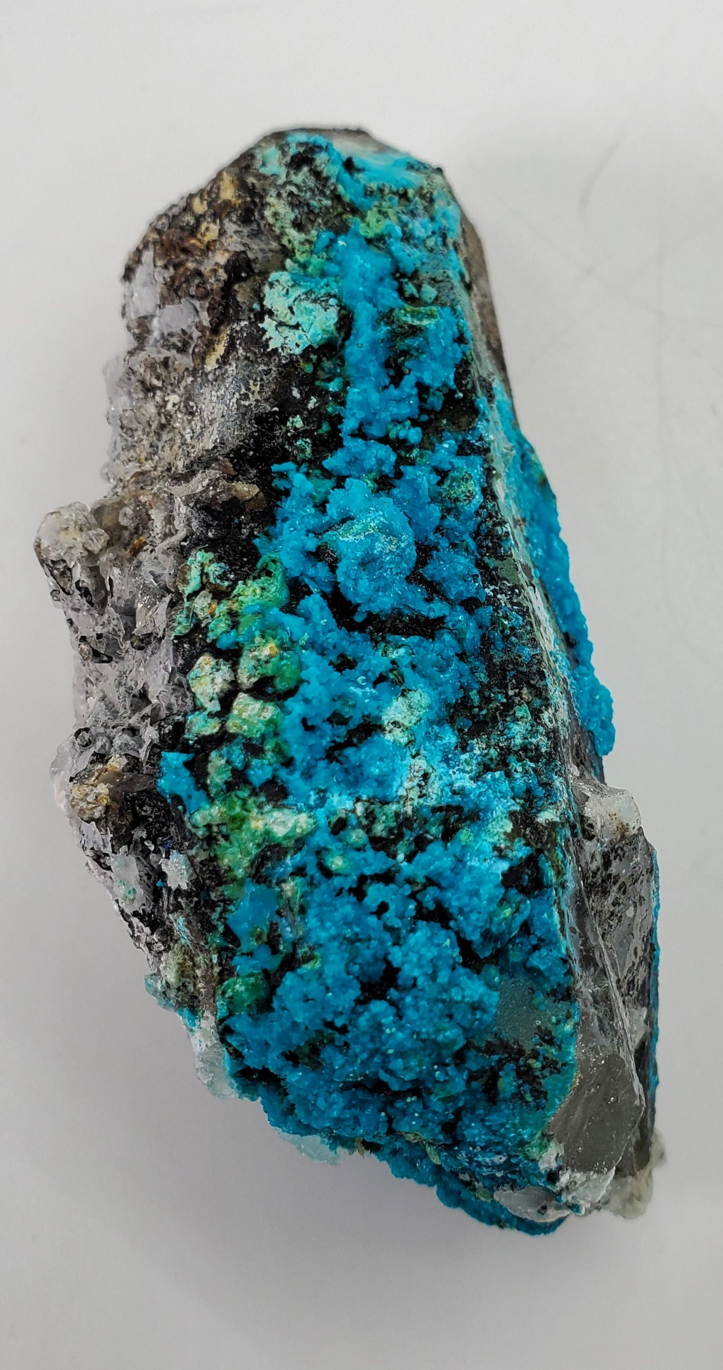 Chrysocolla over Quartz from Peru