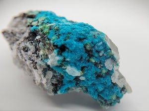 Chrysocolla over Quartz from Peru