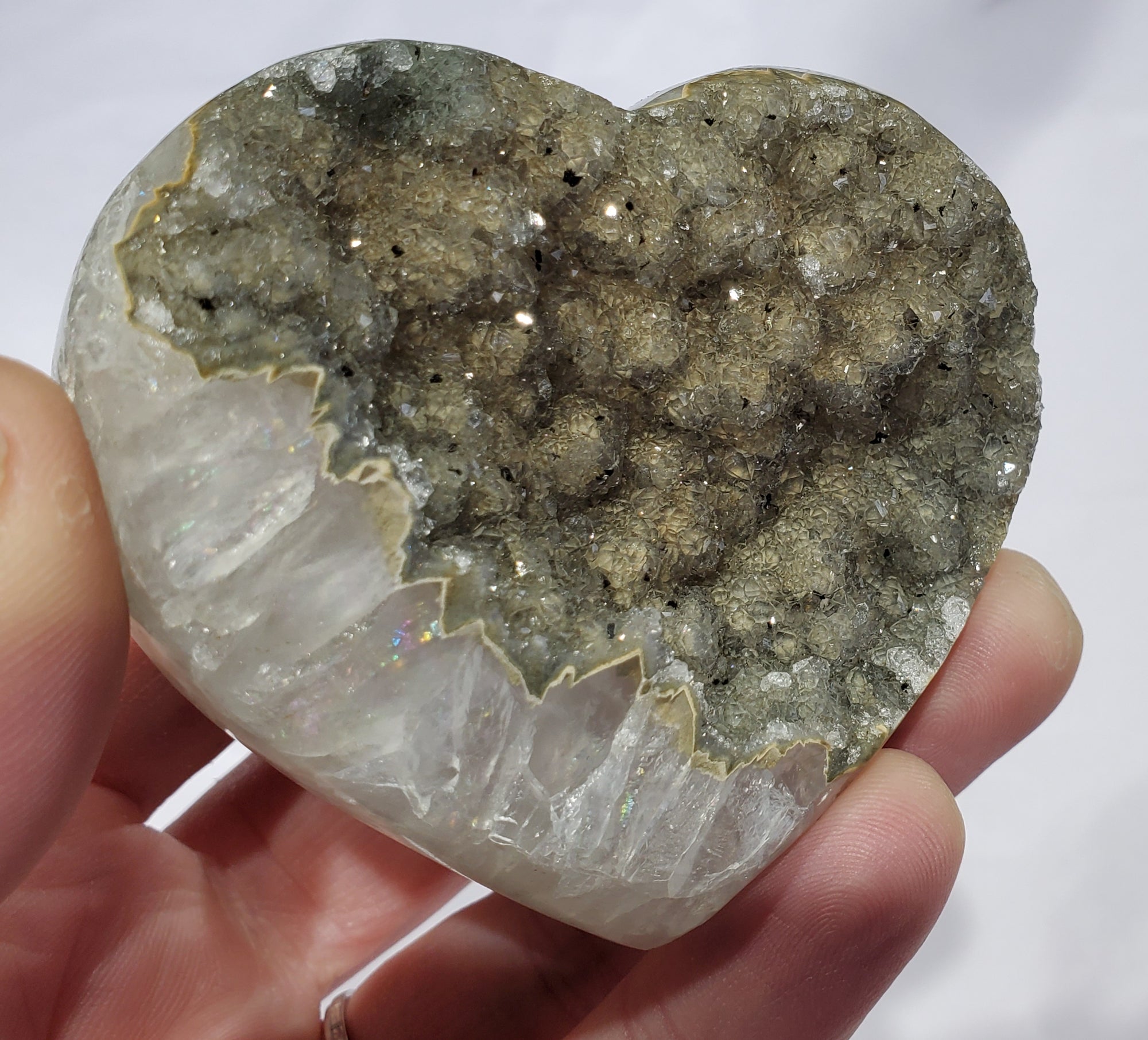 Druzy Quartz w/ Manganese Heart