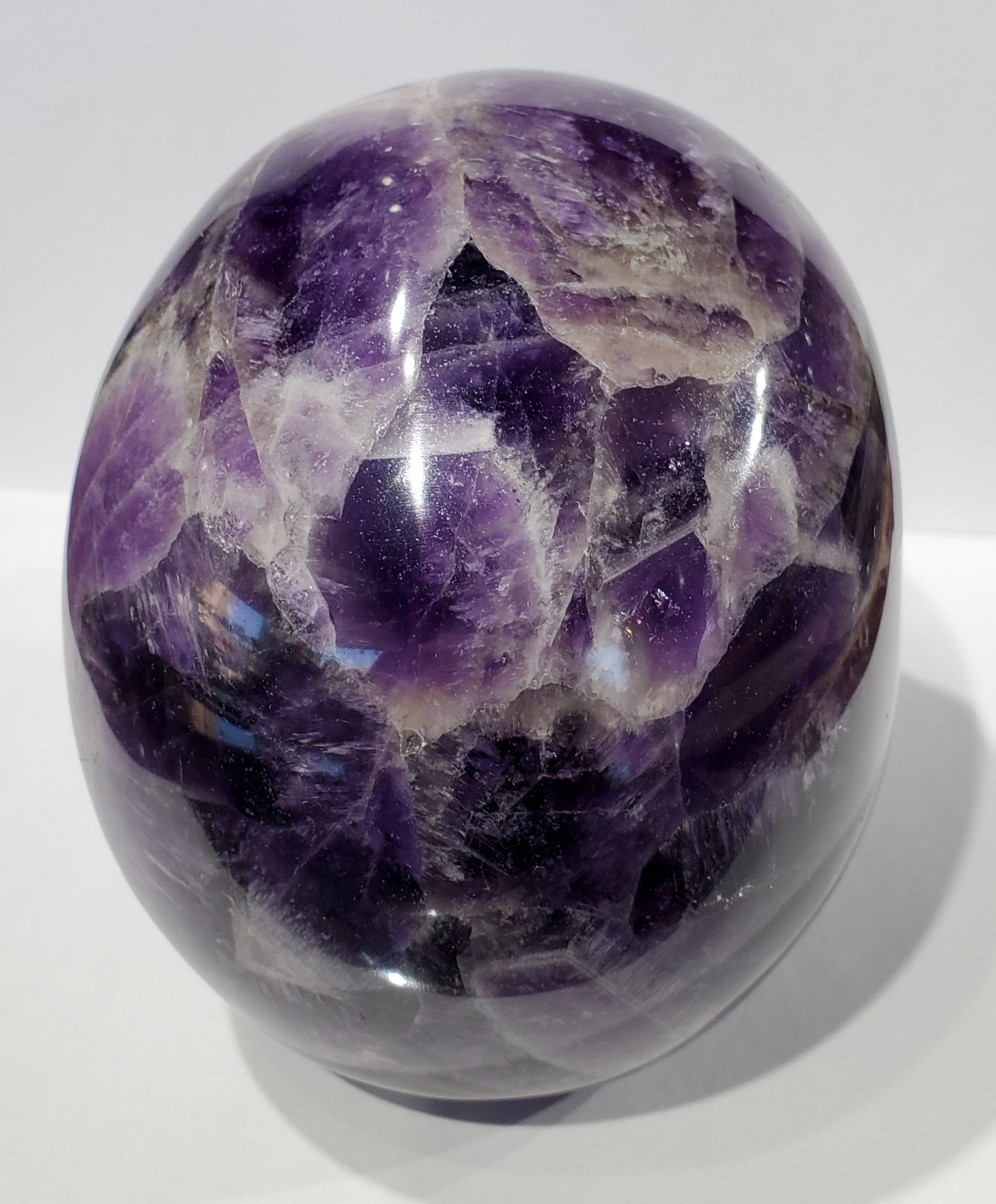 Chevron Amethyst Skull, 3 lbs