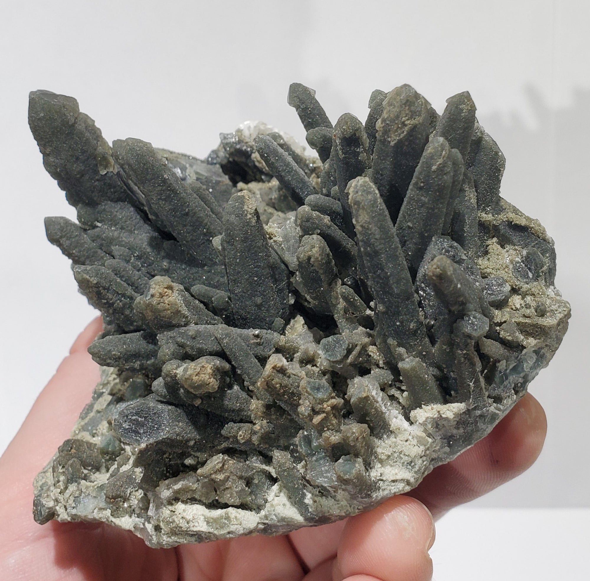 Quartz w/ Hedenbergite (Inner Mongolia)
