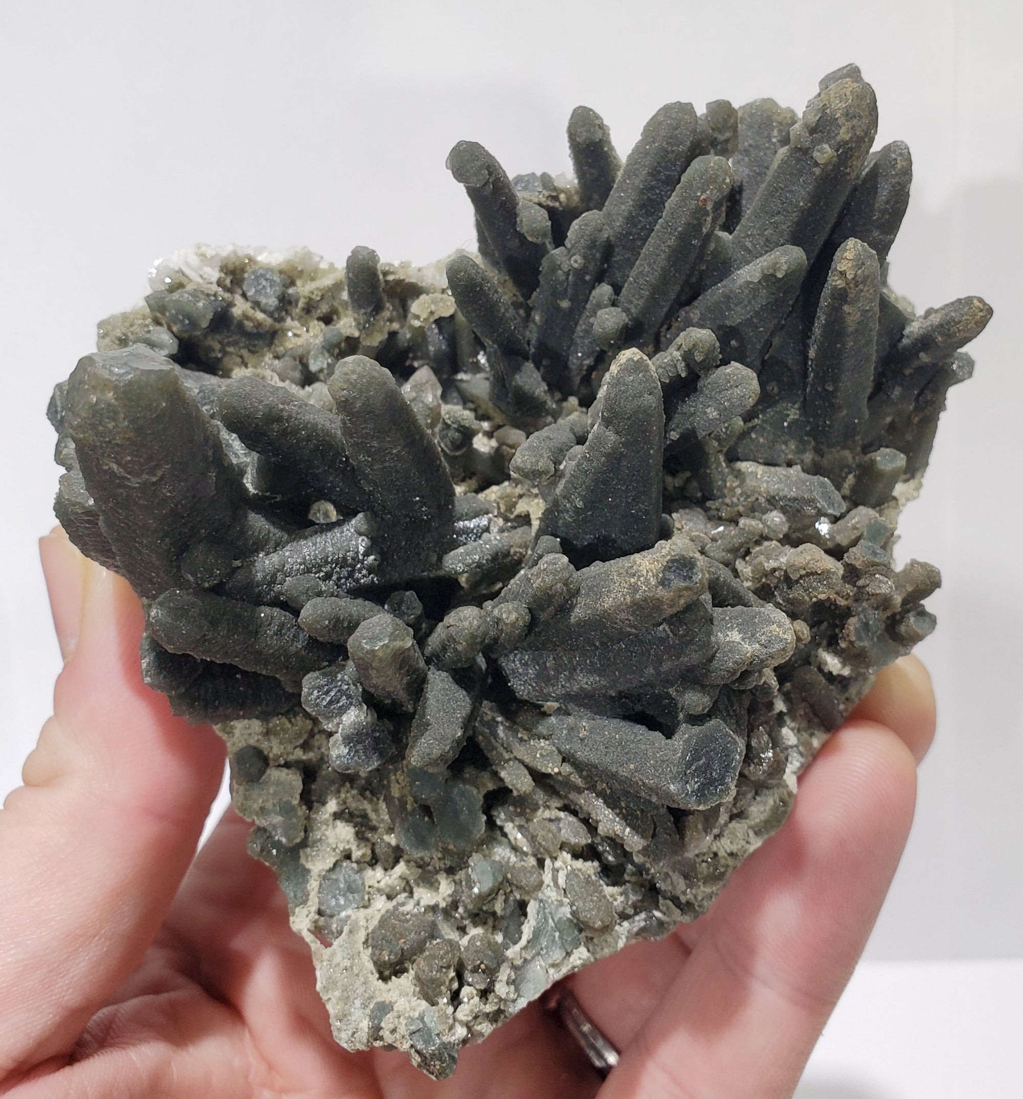 Quartz w/ Hedenbergite (Inner Mongolia)