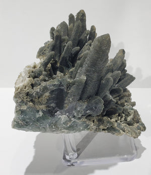Quartz w/ Hedenbergite (Inner Mongolia)