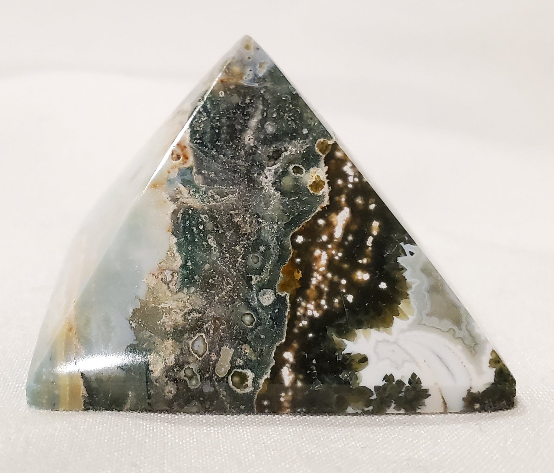 Ocean Jasper Pyramid, Madagascar