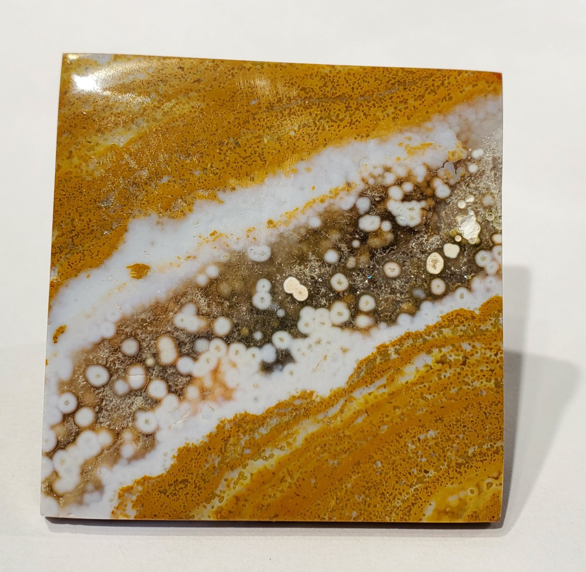 Ocean Jasper Pyramid, Madagascar