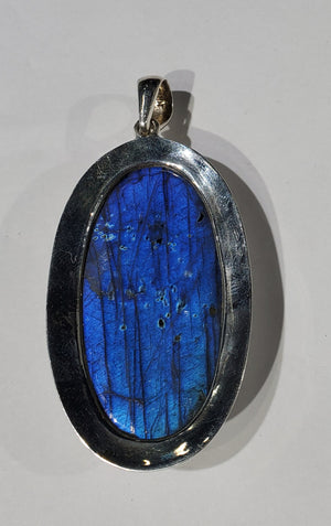 Electric Blue Labradorite Pendant