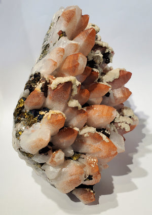 Quartz w/ Hematite, Dolomite, Chalcopyrite (China)