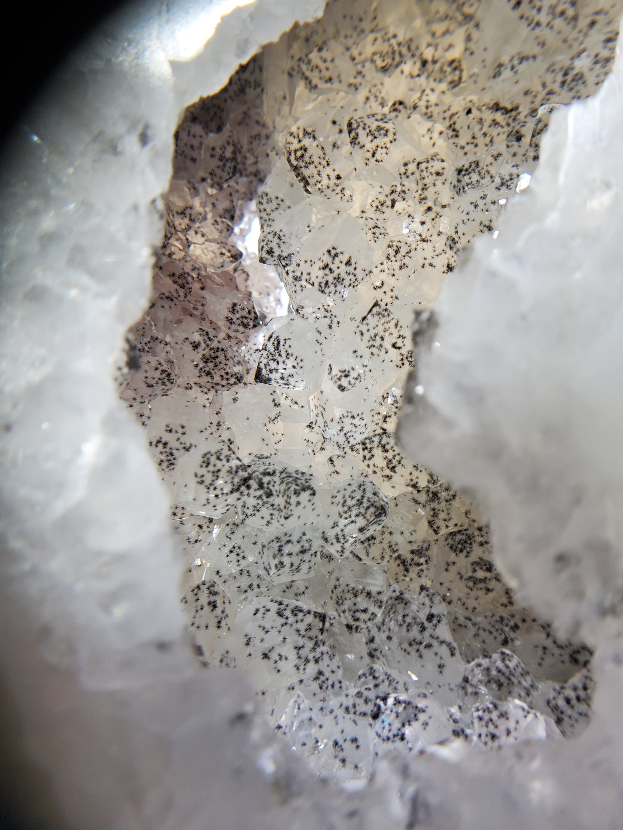 Agate Point with Quartz and Hollandite (Brasil)