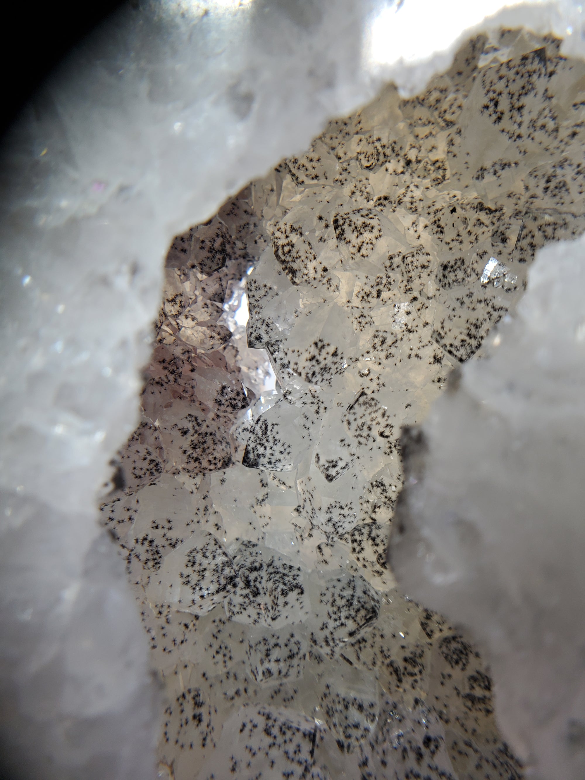 Agate Point with Quartz and Hollandite (Brasil)