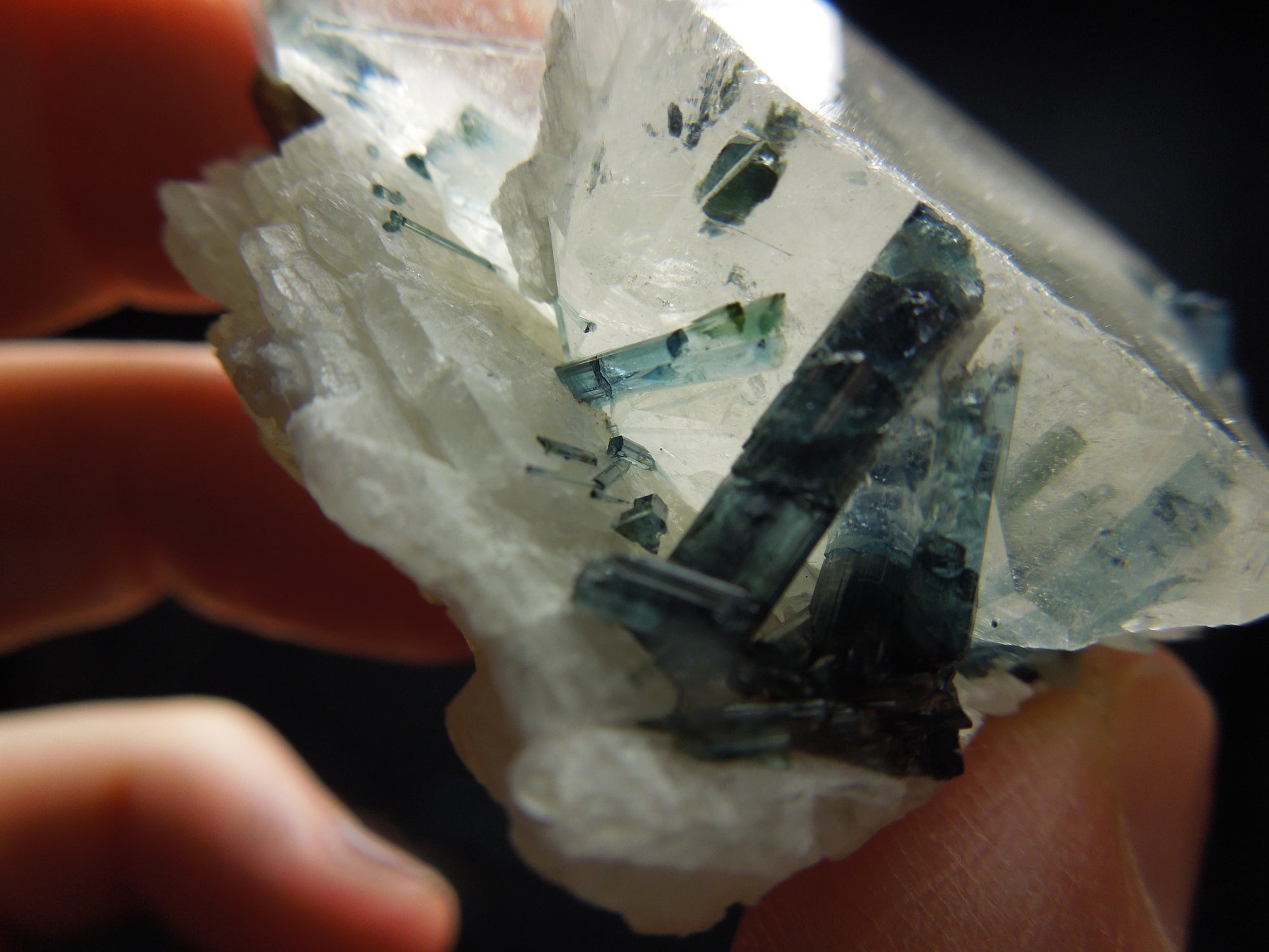 Quartz w/ Tourmaline and Cleavelandite