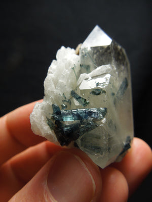 Quartz w/ Tourmaline and Cleavelandite