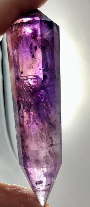 Amethyst Vogel