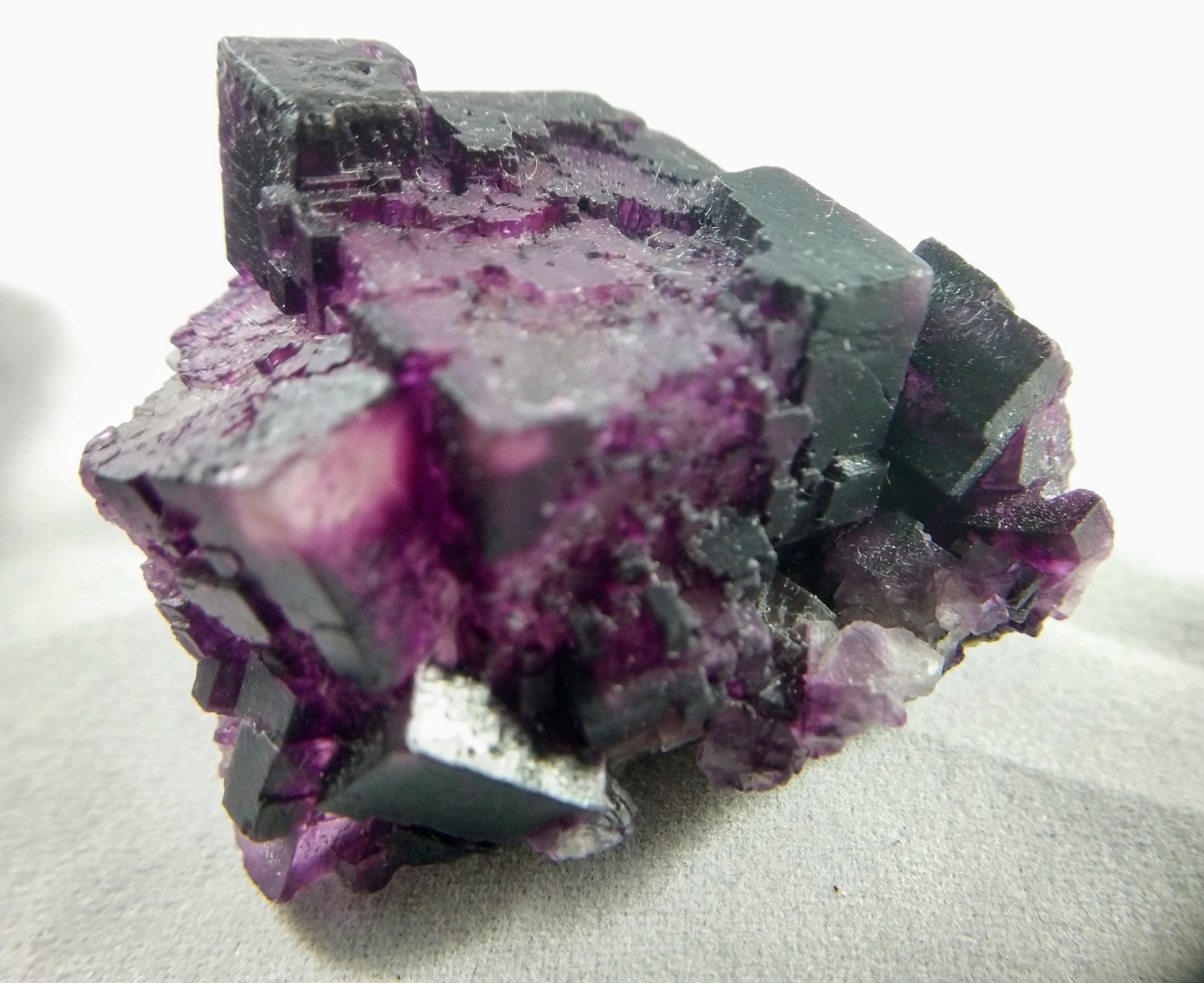 Fluorite, Cave-In-Rock, IL