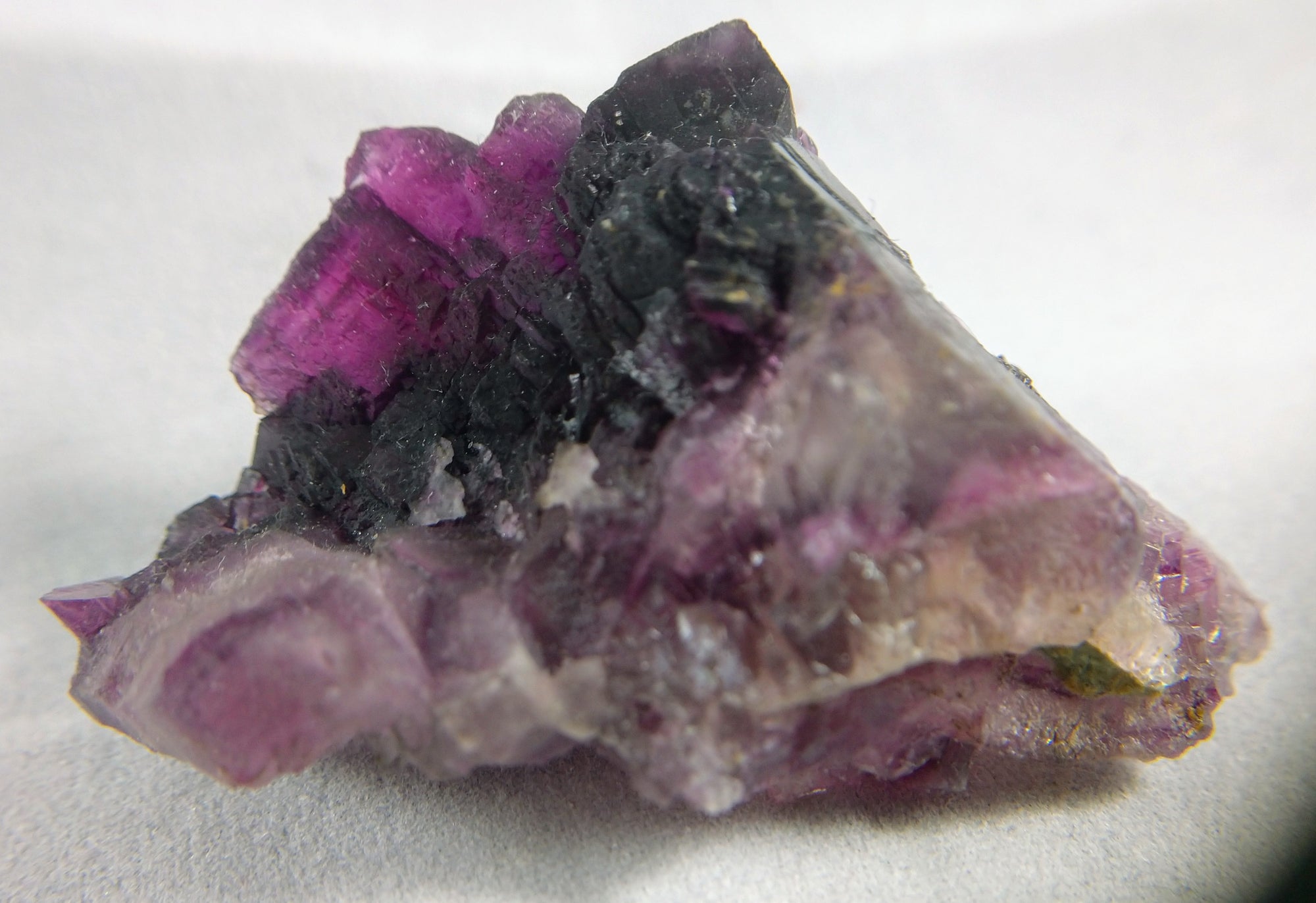 Fluorite, Cave-In-Rock, IL