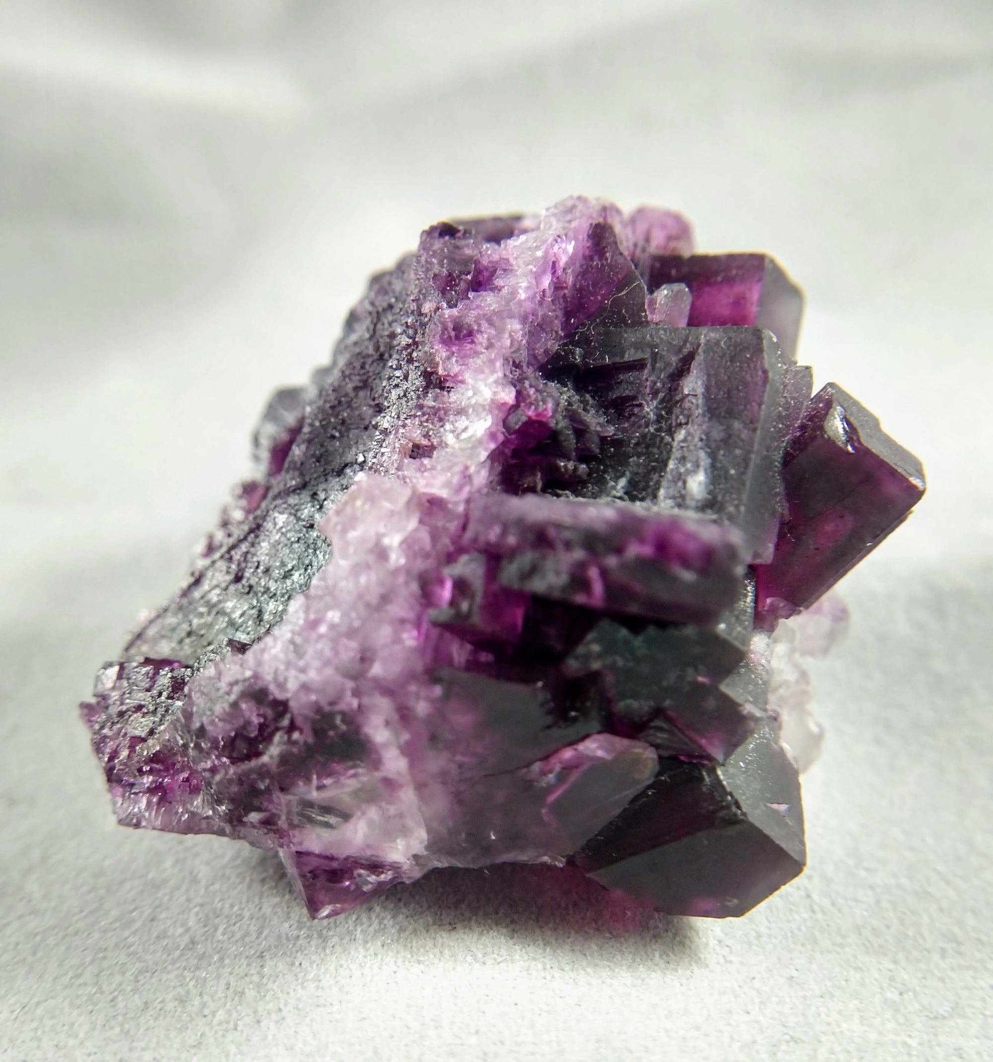 Fluorite, Cave-In-Rock, IL