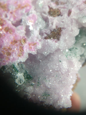 Spherocobaltite with malachite and quartz