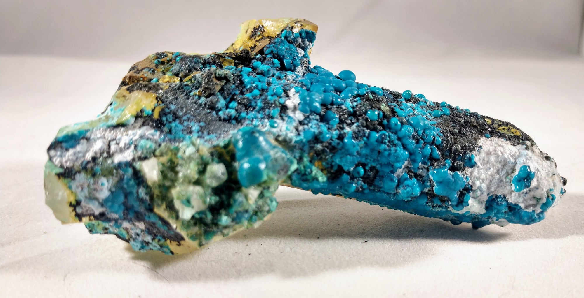 Chrysocolla over Quartz from Peru