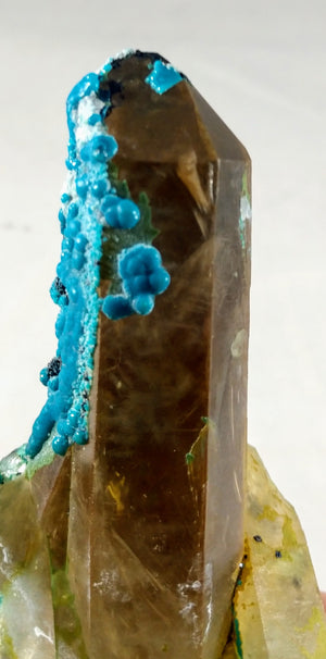 Chrysocolla over Quartz from Peru