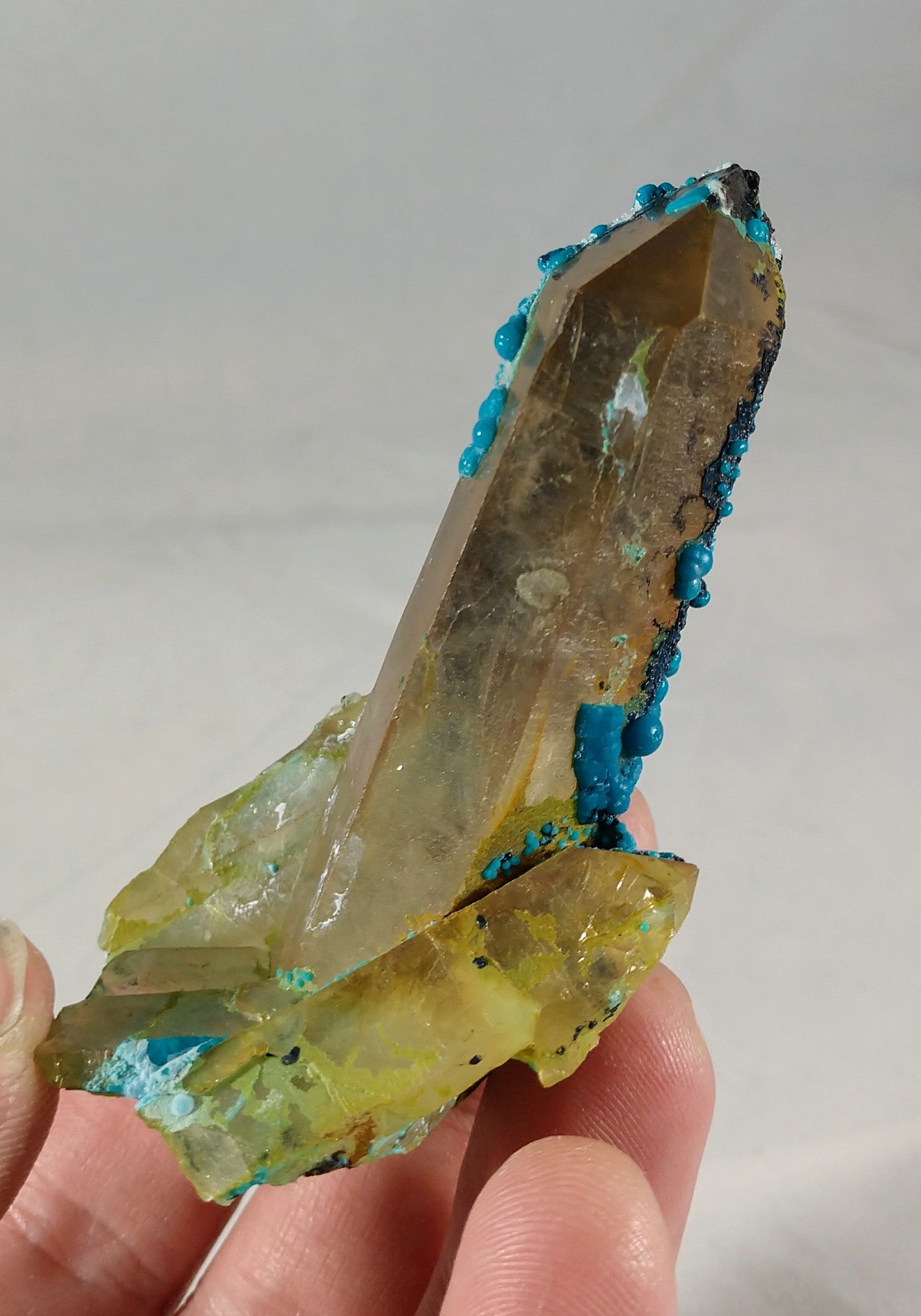 Chrysocolla over Quartz from Peru