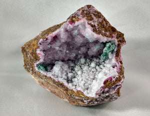 Spherocobaltite with Malachite and Quartz 