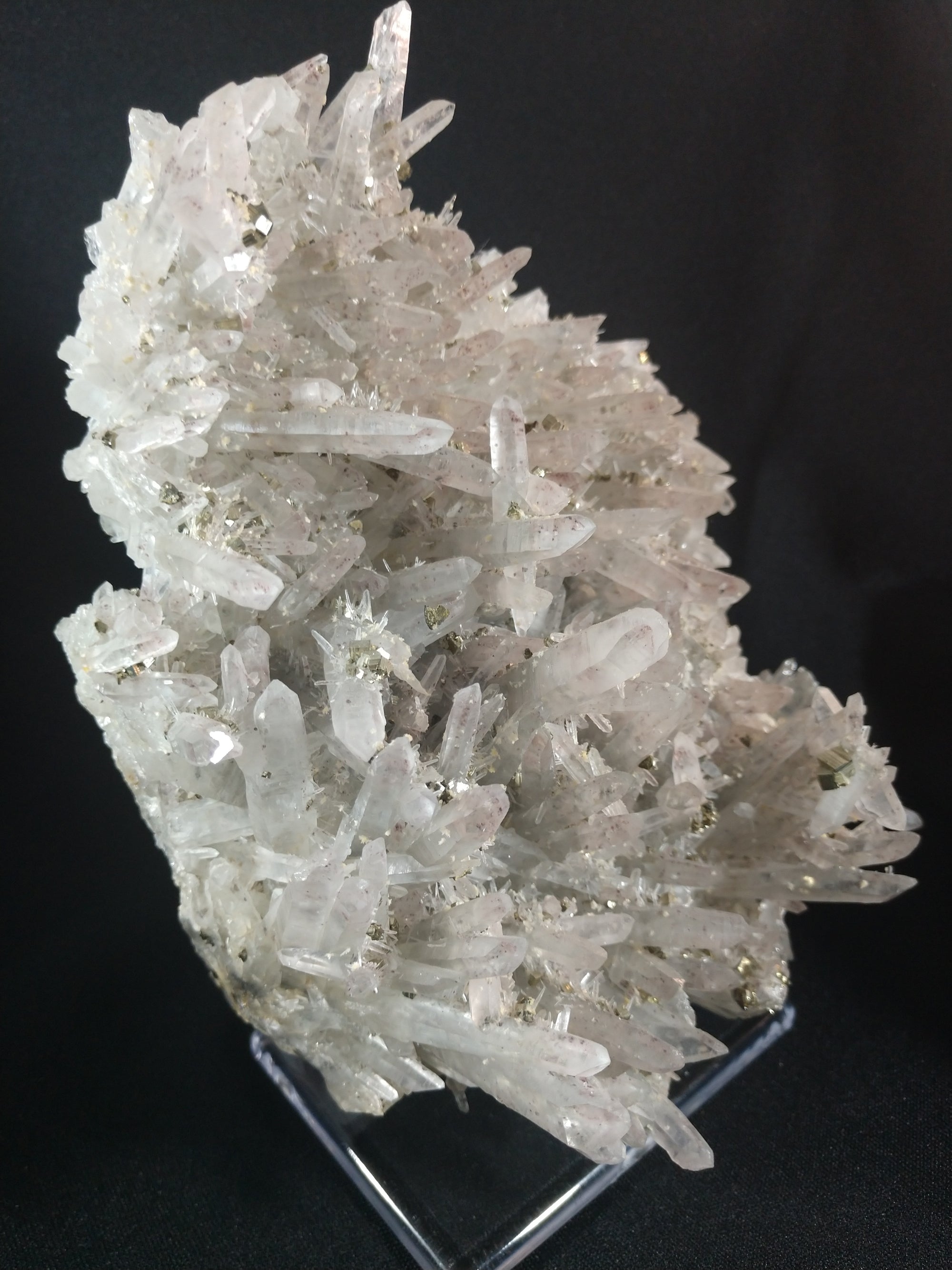 Quartz with Pyrite